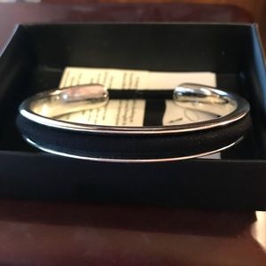Avon Hair Tie Silvertone Cuff Bracelet
